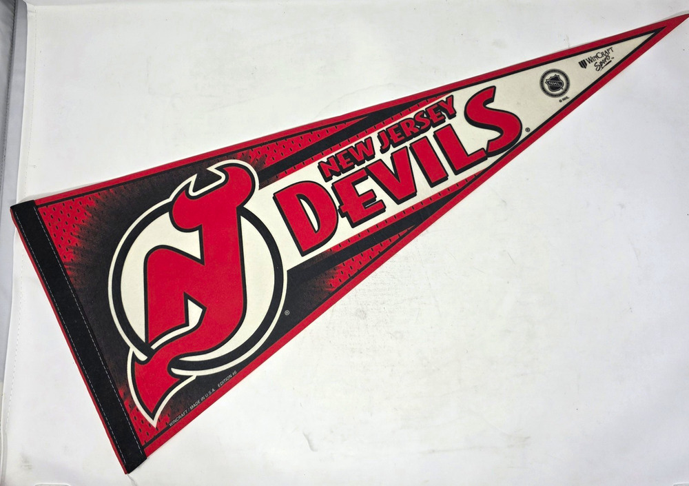 New Jersey Devils WinCraft NHL Pennant Full Size Made in USA Hockey Vintage